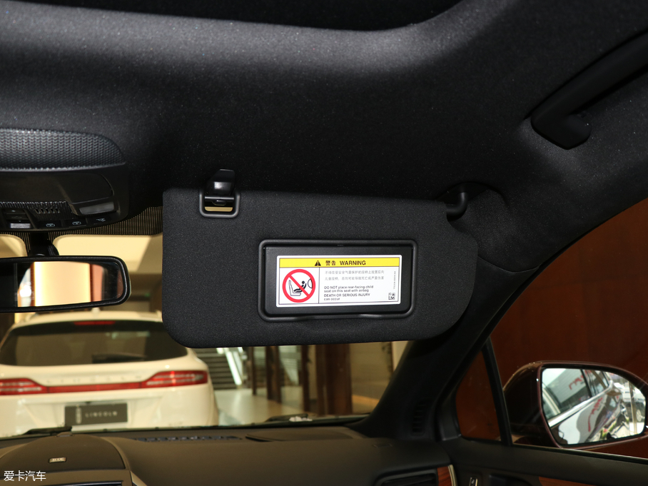 2018ֿMKC 2.0T ǰ(q)Ű