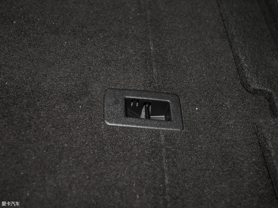 2018ֿMKC 2.0T ȫ(q)ҫ