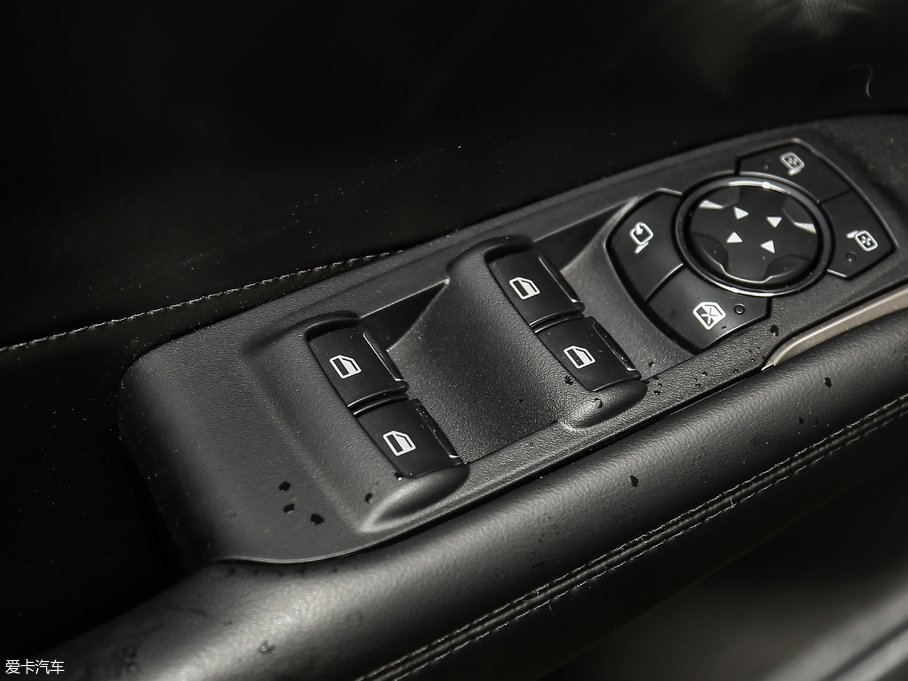 2018ֿMKC 2.0T ȫ(q)ҫ