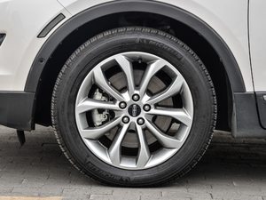 20182.0T ǰ(q)Ű ݆Ȧ