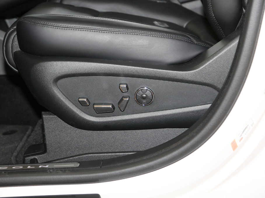 2018ֿMKX 2.7T 򌿂y