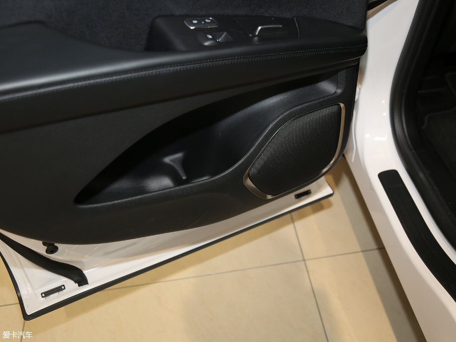 2018ֿMKX 2.7T 򌿂y