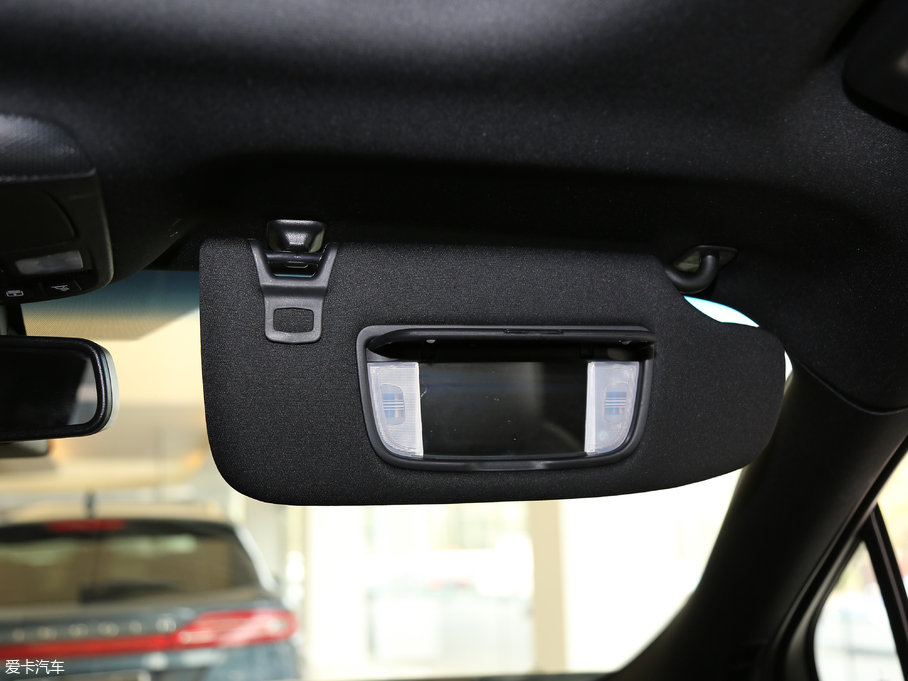 2018ֿMKX 2.7T (q)y(tng)