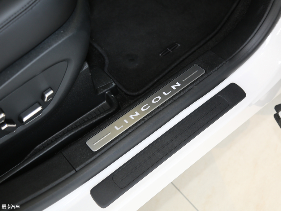 2018ֿMKX 2.7T 򌿂y