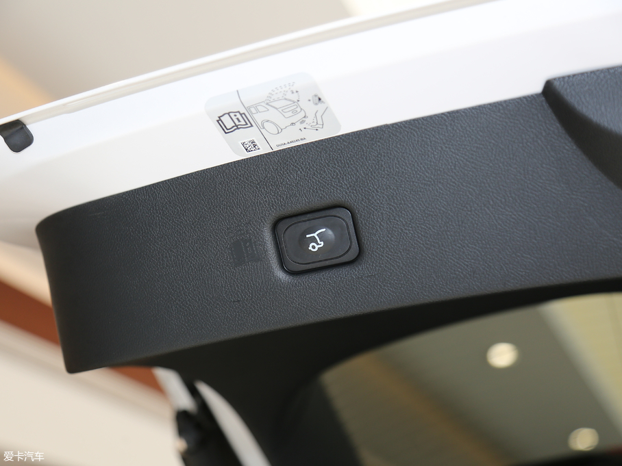 2018ֿMKX 2.7T 򌿂y