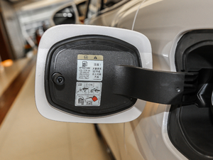 20182.7T (q)ҫ (x)(ji)^