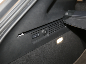 20182.7T (q)y(tng) g