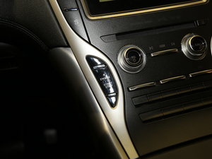 20182.0T (q) п؅^(q)