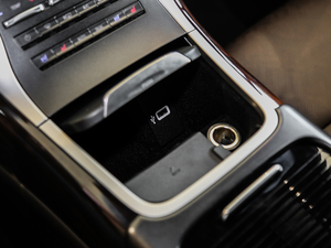 20182.7T 򌿂y(tng) g