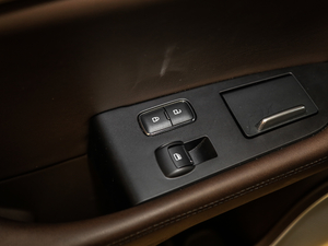 20182.7T 򌿂y(tng) g