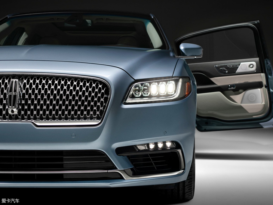 2019ֿϴ 80th Anniversary Coach Door Edition