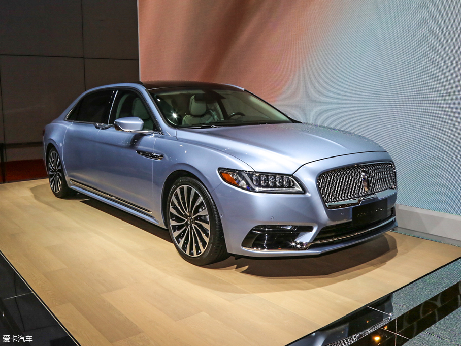 2019ֿϴ 80th Anniversary Coach Door Edition