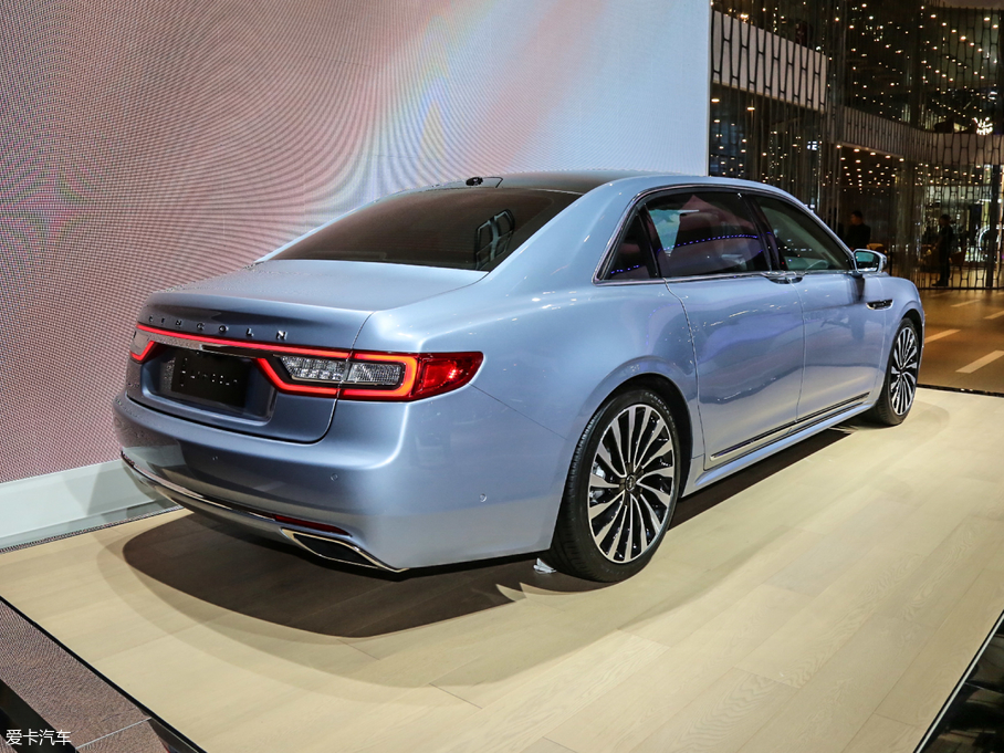 2019ֿϴ 80th Anniversary Coach Door Edition