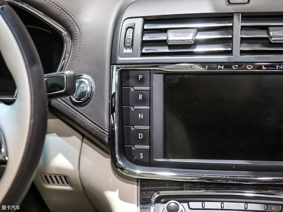 2019ֿϴ 80th Anniversary Coach Door Edition