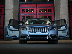 201980th Anniversary Coach Door Edition w^