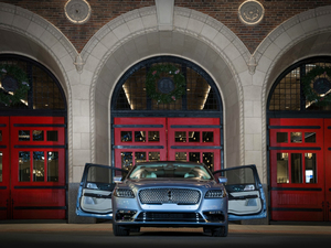 201980th Anniversary Coach Door Edition w^