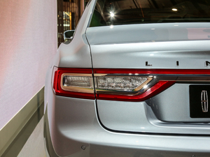 201980th Anniversary Coach Door Edition (x)(ji)^