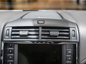 201980th Anniversary Coach Door Edition {(dio)L(fng)