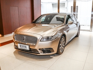 2019款2.0T 两驱尊雅版 国VI 左前45度