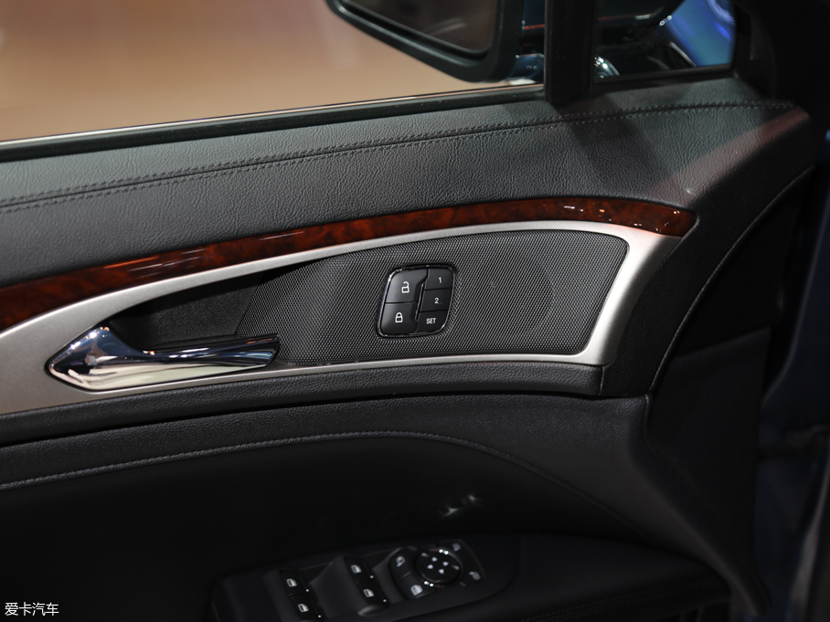 2019ֿMKZ 2.0T ҫ VI