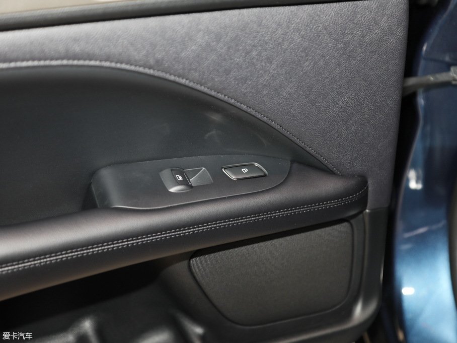 2019ֿMKZ 2.0T ҫ VI