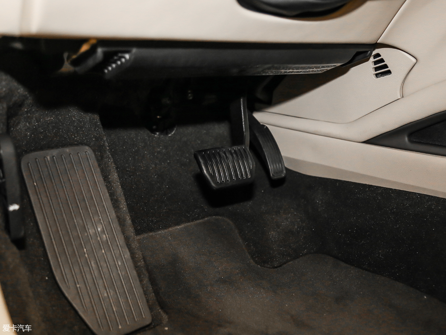 2019ֿMKZ 2.0T Ű VI