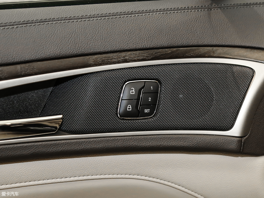 2019ֿMKZ 2.0T Ű VI