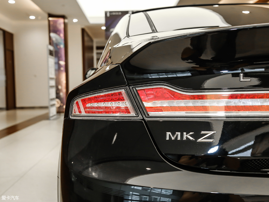 2019ֿMKZ 2.0T Ű VI