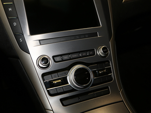 2019 2.0T  VI п؅^(q)