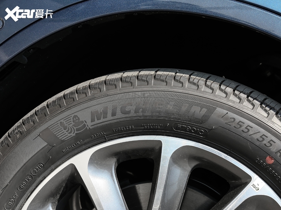 2020wмԴ 3.0T V6 ȫܲʽӰ