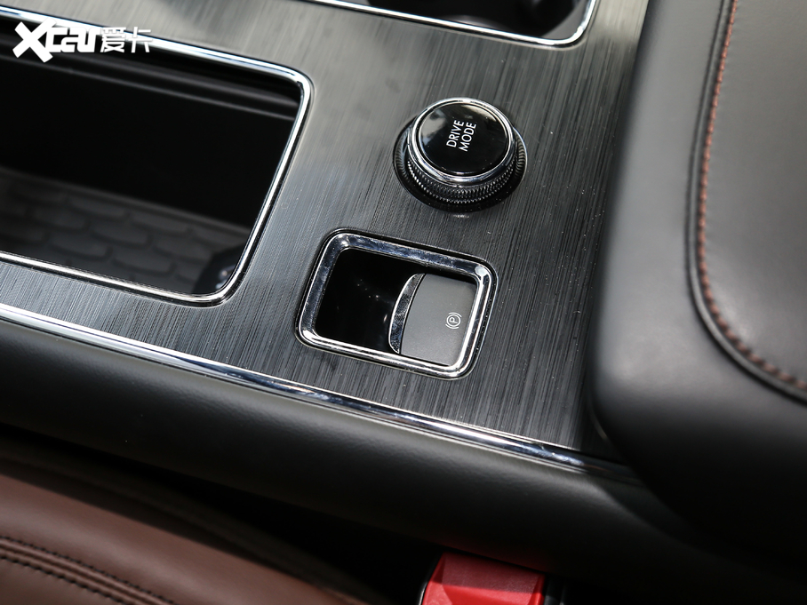 2020wмԴ 3.0T V6 ȫܲʽӰ