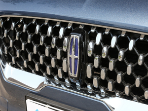 20203.0T V6 ȫ(q)ܲʽӰ (x)(ji)^