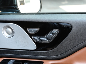 20203.0T V6 ȫ(q)ܲʽӰ g