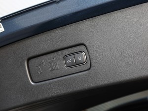 20203.0T V6 ȫ(q)ܲʽӰ g