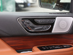 20203.5T MONOҫ MONO WHITE {{