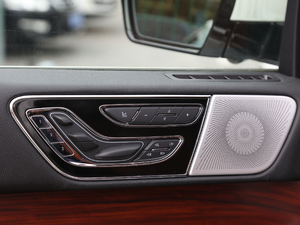 20203.5T MONOҫ MONO WHITE g