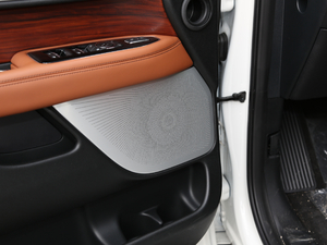 20203.5T MONOҫ MONO WHITE g