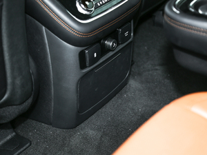 20203.5T MONOҫ MONO WHITE g