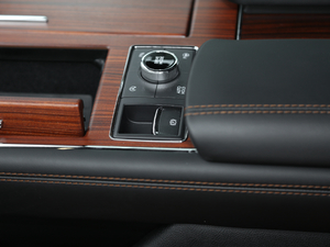 20203.5T MONOҫ MONO WHITE v܇Ƅ