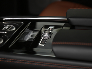 20203.5T MONOҫ MONO WHITE п؅^