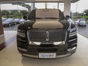 2020款3.5T 尊耀版 正前