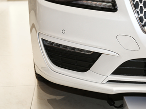 20202.0T MONOҫ MONO WHITE ^