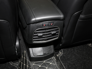 20202.0T MONOҫ MONO WHITE g