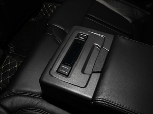 20202.0T MONOҫ MONO WHITE g