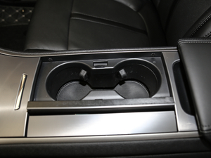 20202.0T MONOҫ MONO WHITE g