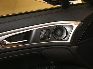 20202.0T MONOŰ MONO BLACK  g