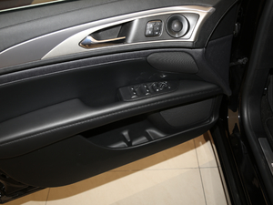 20202.0T MONOŰ MONO BLACK  g