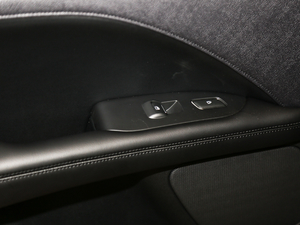 20202.0T MONOŰ MONO BLACK  g