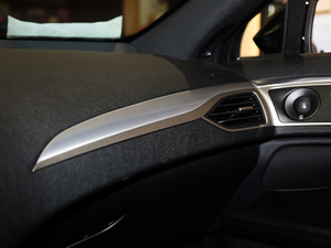 20202.0T MONOŰ MONO BLACK  п؅^(q)