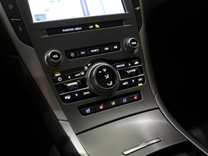 20202.0T MONOŰ MONO BLACK  п؅^(q)